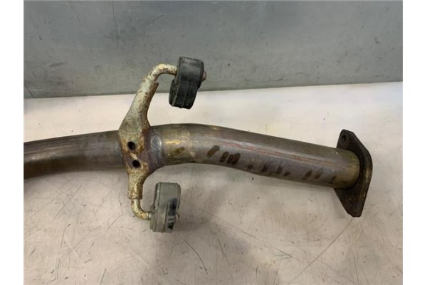 Recambio de tubo escape delantero para kia rio (jb) 1.4 16v referencia OEM IAM 286101G300  