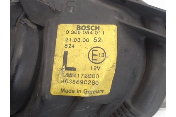 Recambio de faro antiniebla izquierdo para peugeot 306 berlina 3/4/5 puertas (s2) referencia OEM IAM 0305054011  