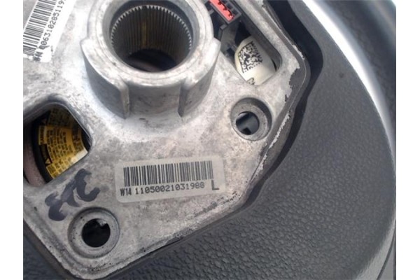 Recambio de volante para opel astra j 1.6 referencia OEM IAM 13351021 13305818 