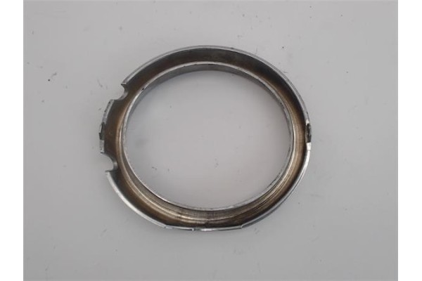 Recambio de cerquillo faro para ligier x-too 0.5 lombardini referencia OEM IAM   