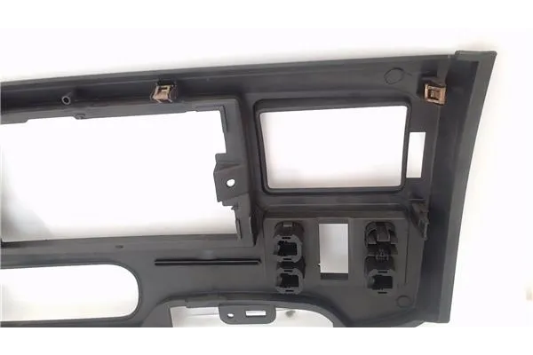Recambio de embellecedor consola salpicadero para ford transit furgón 2.2 tdci referencia OEM IAM VP6C1XV045A98A  
