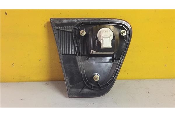 Recambio de piloto interior derecho para seat cordoba berlina (6k2) 1.9 stella referencia OEM IAM 6K5945092F  