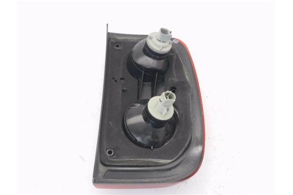 Recambio de piloto trasero izquierdo para land rover freelander (ln) 2.0 hse familiar referencia OEM IAM XFB500190  