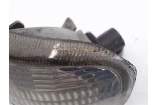 Recambio de intermitente delantero izquierdo para peugeot 405 berlina referencia OEM IAM   