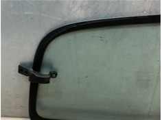 Recambio de luna puerta trasero izquierda para nissan sunny berlina (n14) 1.6 i 16v referencia OEM IAM 8330150C11  