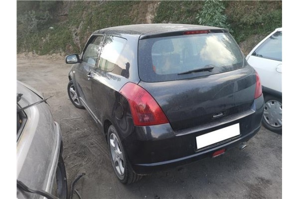 suzuki swift iii (sg) del año 