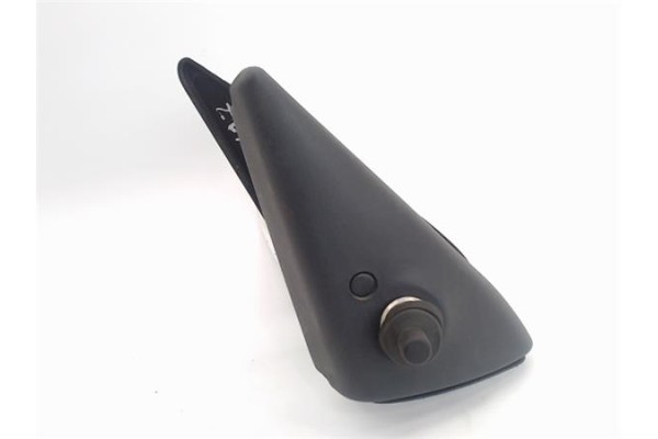 Recambio de retrovisor izquierdo para skoda felicia berlina (791) referencia OEM IAM 44176921676  