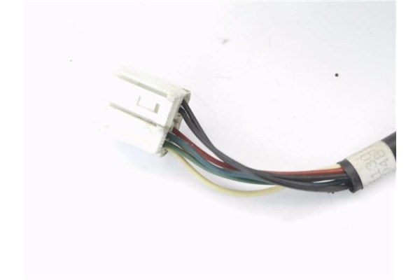 Recambio de retrovisor electrico izquierdo para toyota avensis berlina (t25) 2.0 executive berlina (5-ptas.) referencia OEM IAM 