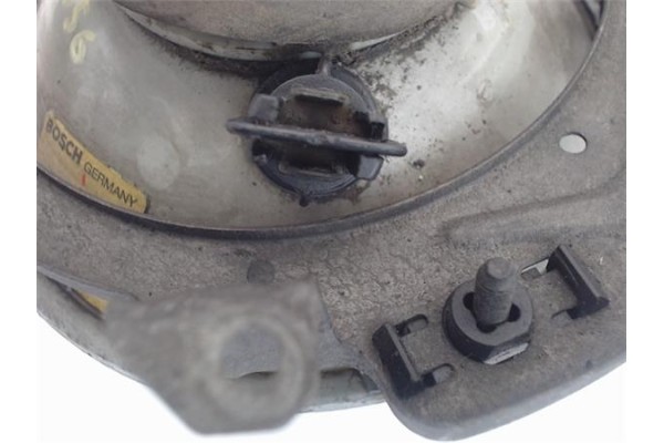 Recambio de faro delantero dcho para volkswagen polo ii (867/871/873) referencia OEM IAM 111941605A 1300508024 