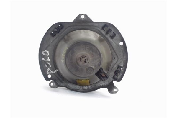 Recambio de faro delantero izquierdo para volkswagen polo ii (867/871/873) referencia OEM IAM 111941605A 1300508024 