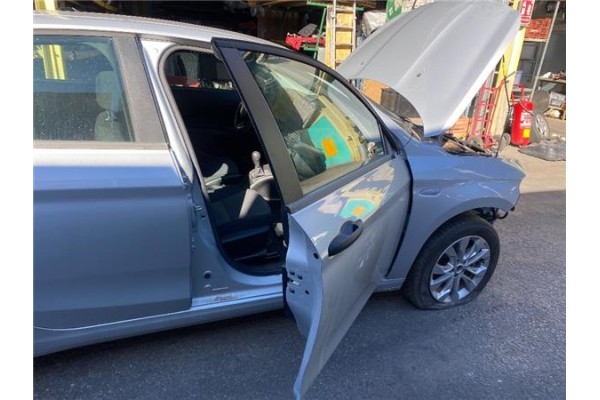 Recambio de puerta delantero derecha para fiat ii tipo (356) berlina 1.3 easy referencia OEM IAM 0052161621  