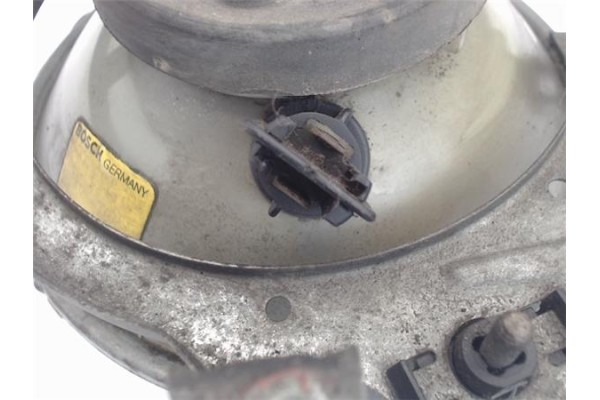 Recambio de faro delantero izquierdo para volkswagen polo ii (867/871/873) referencia OEM IAM 111941605A 1300508024 