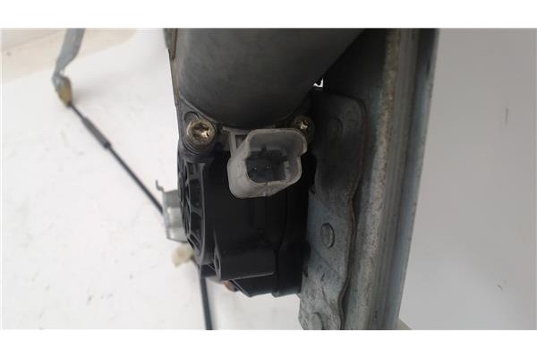 Recambio de mecanismo elevalunas delantero derecho para peugeot 206 referencia OEM IAM 9222F7  