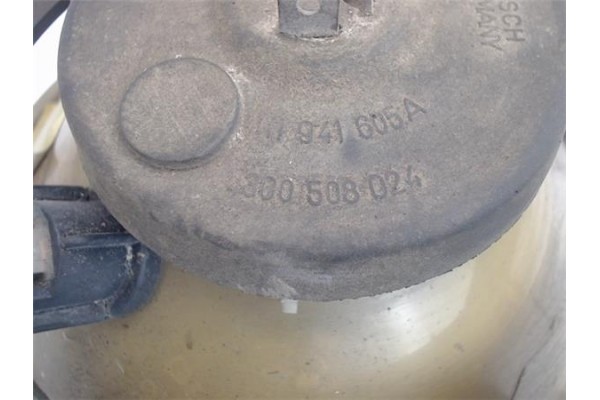 Recambio de faro delantero dcho para volkswagen polo ii (867/871/873) referencia OEM IAM 861941039AC  