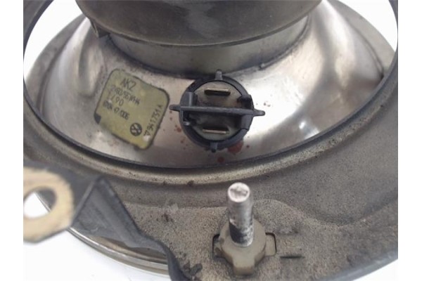 Recambio de faro delantero izquierdo para volkswagen polo ii (867/871/873) referencia OEM IAM 111941605A 9GH116966011 