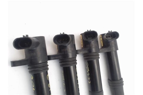 Recambio de bobina encendido para lancia musa (184) 1.4 referencia OEM IAM 0986221043  