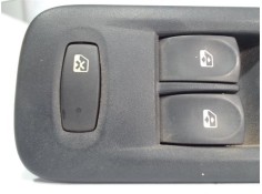 Recambio de mando elevalunas para renault clio iii 1.5 dci (br17, cr17) referencia OEM IAM 8200356541  