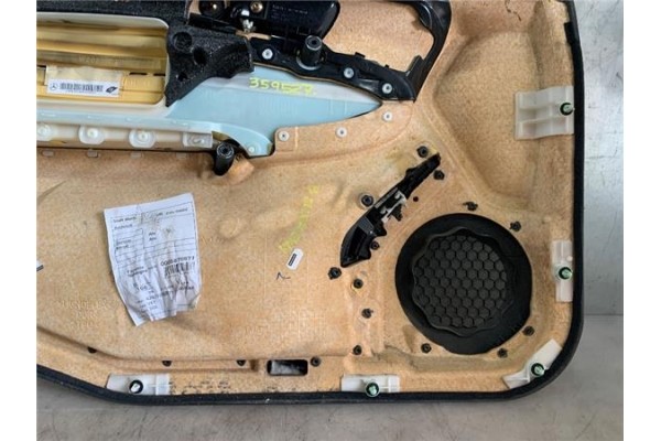 Recambio de guarnecido puerta delantero derecha para mercedes-benz clase c (bm 203) berlina 2.2 200 cdi (203.004) referencia OEM