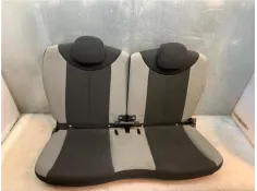 Recambio de asiento trasero central para citroen c1 1.2 feel referencia OEM IAM B0009497EK B0009490EK 