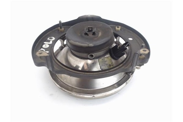 Recambio de faro delantero dcho para volkswagen polo ii (867/871/873) referencia OEM IAM 111941605A 1300508024 