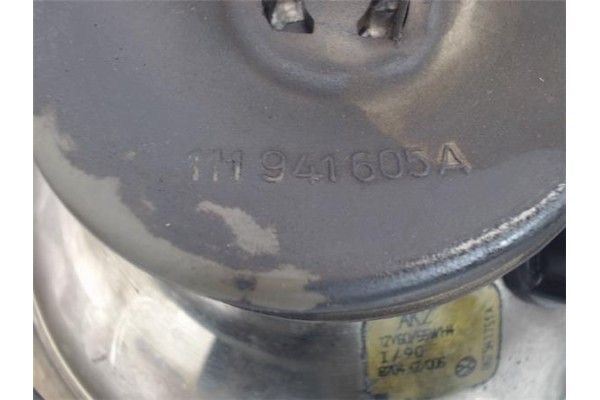 Recambio de faro delantero dcho para volkswagen polo ii (867/871/873) referencia OEM IAM 111941605A 1300508024 