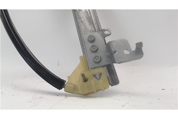 Recambio de mecanismo elevalunas delantero derecho para citroen xsara berlina referencia OEM IAM 400595N  