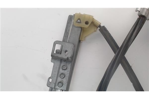 Recambio de mecanismo elevalunas delantero derecho para citroen xsara berlina referencia OEM IAM 400595N  