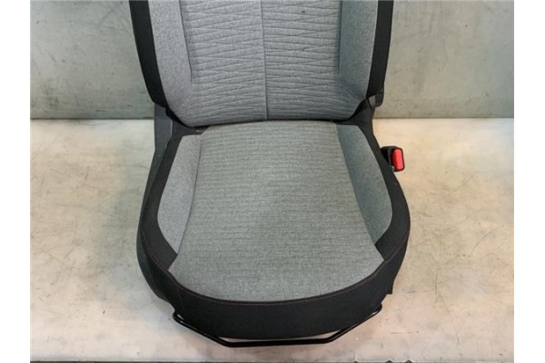 Recambio de asiento delantero derecho para citroen c1 1.2 feel referencia OEM IAM B000656680 B0009470EK 