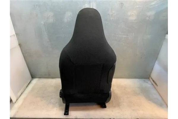 Recambio de asiento delantero derecho para citroen c1 1.2 feel referencia OEM IAM B000656680 B0009470EK 