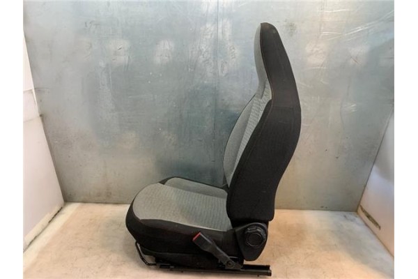 Recambio de asiento delantero derecho para citroen c1 1.2 feel referencia OEM IAM B000656680 B0009470EK 