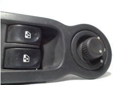 Recambio de mando elevalunas para renault modus i 1.5 pack dynamique referencia OEM IAM 8200277630  