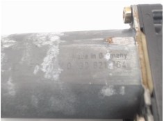 Recambio de motor elevalunas delantero derecho para volkswagen golf iv berlina (1j1) 1.6 referencia OEM IAM 1J0959802F013  