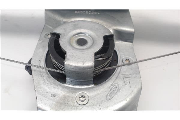 Recambio de mecanismo elevalunas trasero izquierdo para citroen c4 grand picasso referencia OEM IAM 440787E  