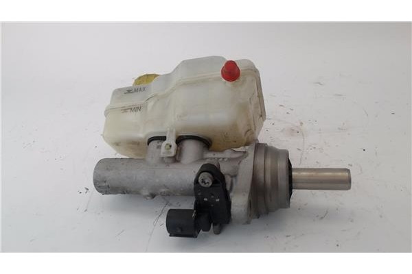 Recambio de bomba freno para volkswagen polo v (6c1) 1.2 advance bmt referencia OEM IAM 6R0611301A 6R0611301A 