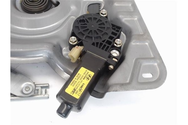 Recambio de elevalunas electrico trasero izquierdo para hyundai trajet (fo) referencia OEM IAM   