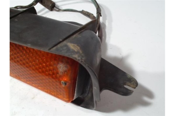 Recambio de intermitente delantero dcho para lada niva (2121/21213/21214/21215/2131) 1.9 diesel referencia OEM IAM   