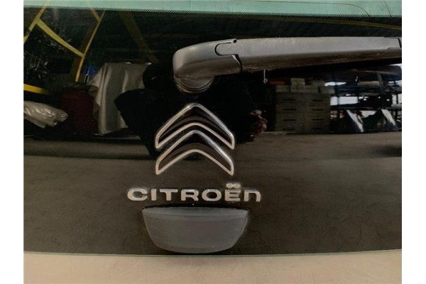 Recambio de porton trasero para citroen c1 1.2 feel referencia OEM IAM B001129380 B000825380 