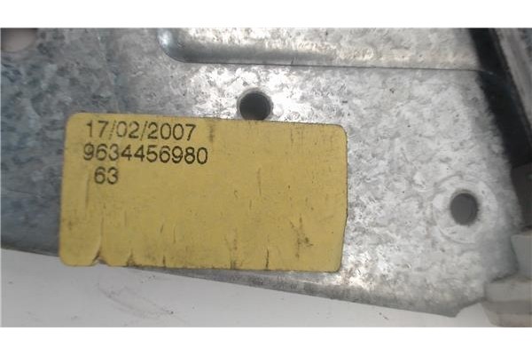 Recambio de mecanismo elevalunas delantero izquierdo para peugeot 307 (s1) referencia OEM IAM 9634457580 990182100 