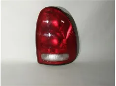 Recambio de piloto trasero derecho para chrysler voyager gs 2.5 td le referencia OEM IAM 4576362  