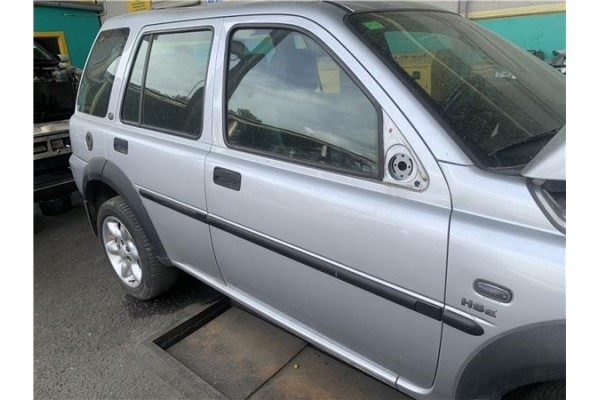 Recambio de puerta delantero derecha para land rover freelander (ln) 2.0 hse familiar referencia OEM IAM BDA490340  