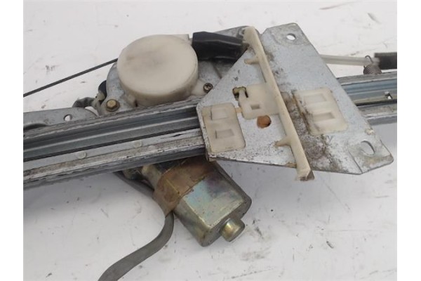 Recambio de mecanismo elevalunas trasero izquierdo para mazda 626 berlina (gf) referencia OEM IAM   