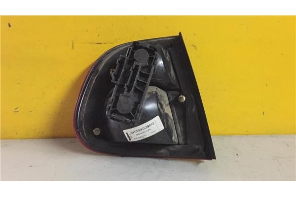 Recambio de piloto trasero derecho para seat cordoba berlina (6k2) 1.9 stella referencia OEM IAM 6K5945096G  