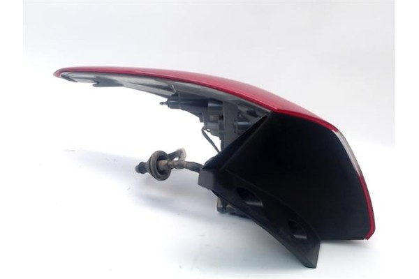Recambio de piloto trasero derecho para hyundai i30 (fd) 1.6 crdi referencia OEM IAM 92420A5020  