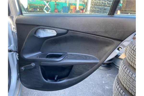 Recambio de puerta trasero derecha para fiat ii tipo (356) berlina 1.3 easy referencia OEM IAM 0052161630  