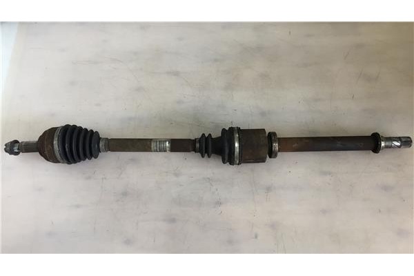 Recambio de palier delantero derecho para renault megane ii (bm0/1_, cm0/1_) 1.5 dci referencia OEM IAM 8200472158  7711497233 ,