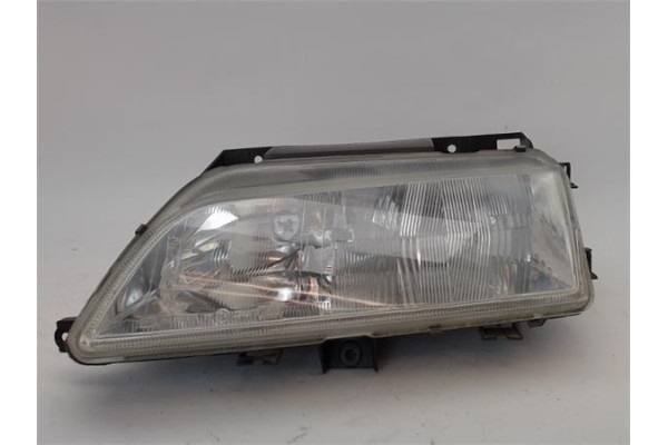 Recambio de faro delantero izquierdo para citroen xantia berlina (1998) 2.0 hdi 90 referencia OEM IAM 88205035G 60974410 
