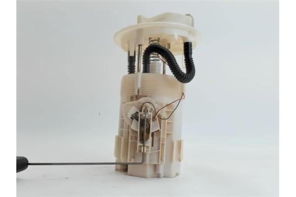 Recambio de bomba combustible para renault megane ii (bm0/1_, cm0/1_) 1.9 dci (bm0g, cm0g) referencia OEM IAM 8200288808 E10711S