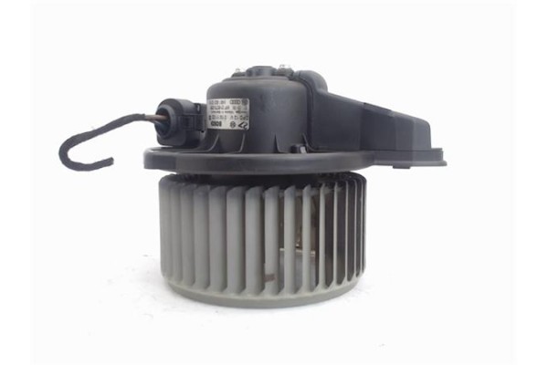Recambio de motor calefaccion para audi a6 avant (4b5) 2.8 quattro referencia OEM IAM 0130111202  