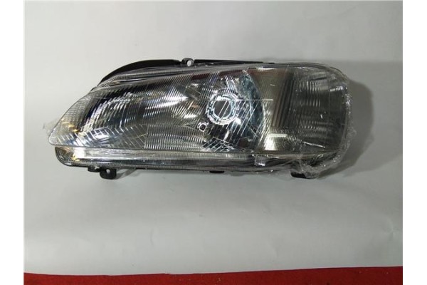 Recambio de faro delantero izquierdo para peugeot 106 (s2) 1.4 xr referencia OEM IAM 6204P4 38013532 