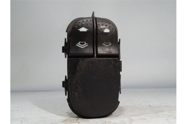 Recambio de mando elevalunas para ford focus berlina (cak) 1.8 ambiente referencia OEM IAM YS4T14529AA  
